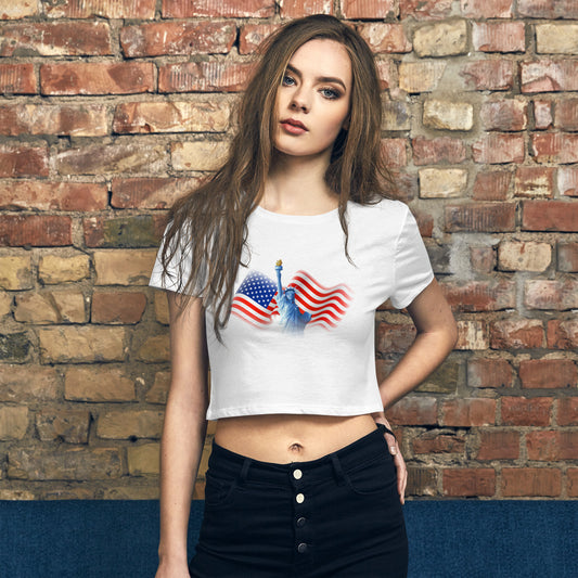 Statute of Liberty American Flag Women’s Crop Tee